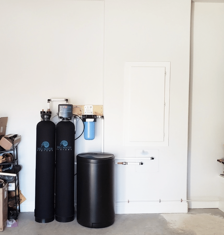 Salt Based Water Softener with Whole House Filtration 4-6 bathrooms